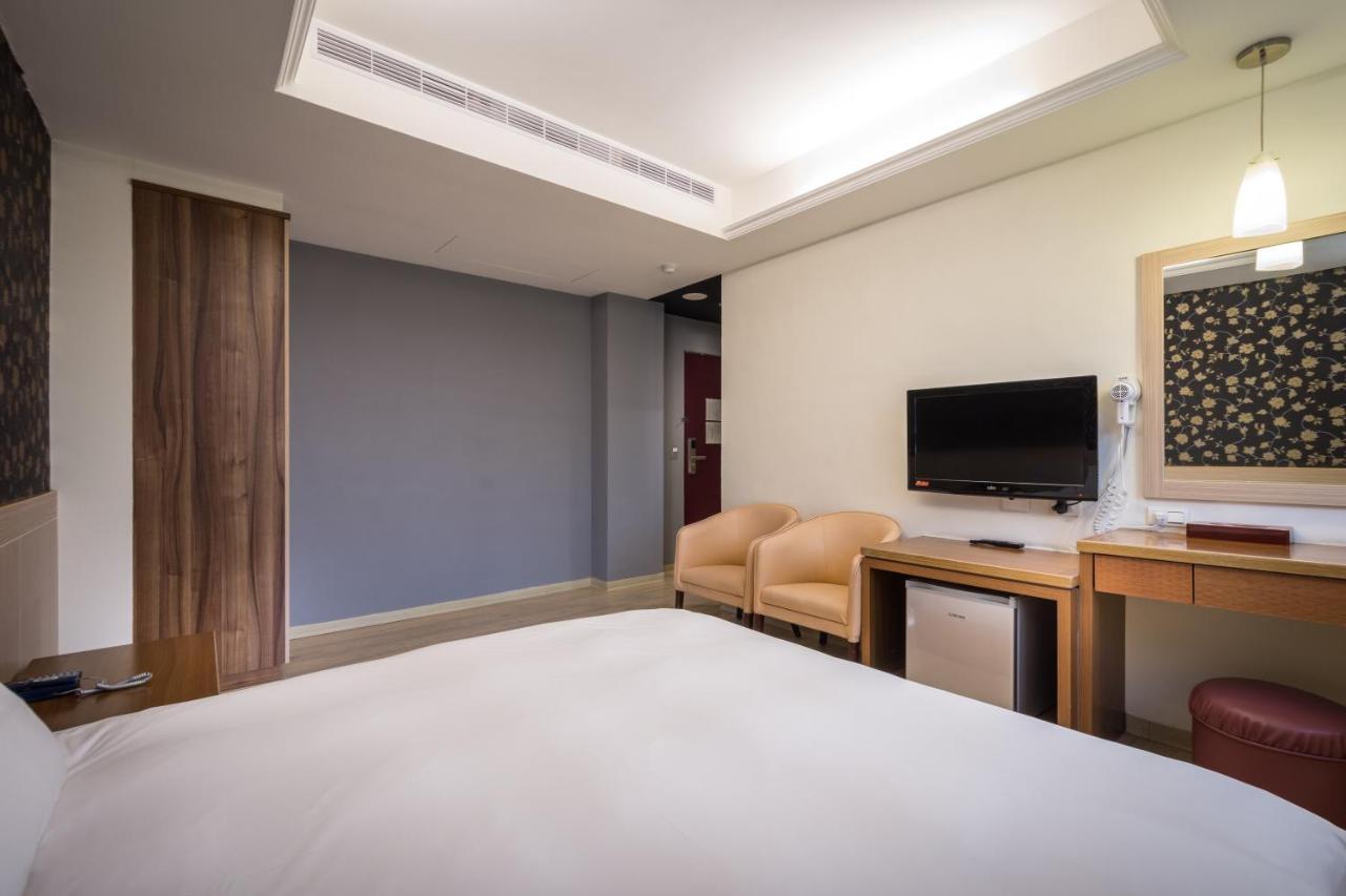 Yadi Hotel Puli Ngoại thất bức ảnh
